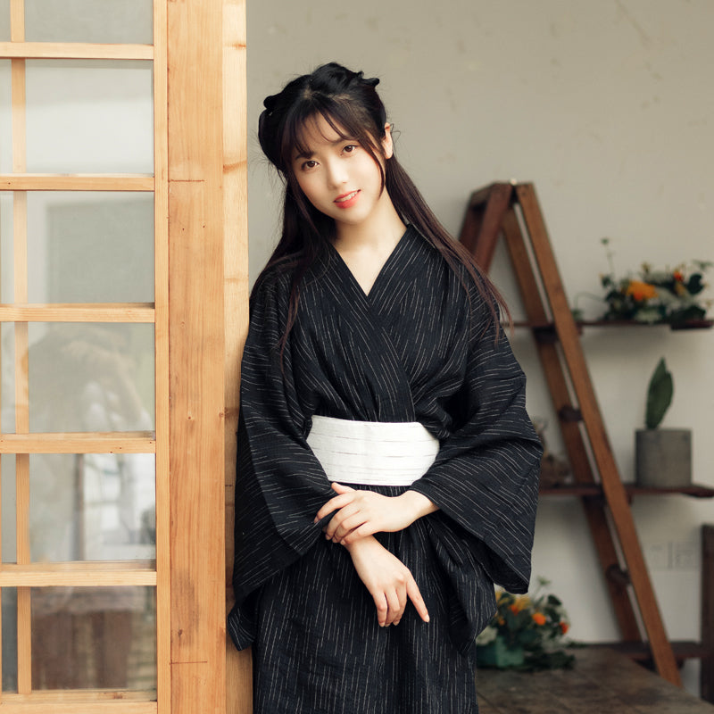 Women Classic Kimono Robe Yukata with Reversible Seigaiha Obi | Zen Breaker M Women Classic Kimono Robe Yukata with Reversible Seigaiha Obi | Zen Breaker M