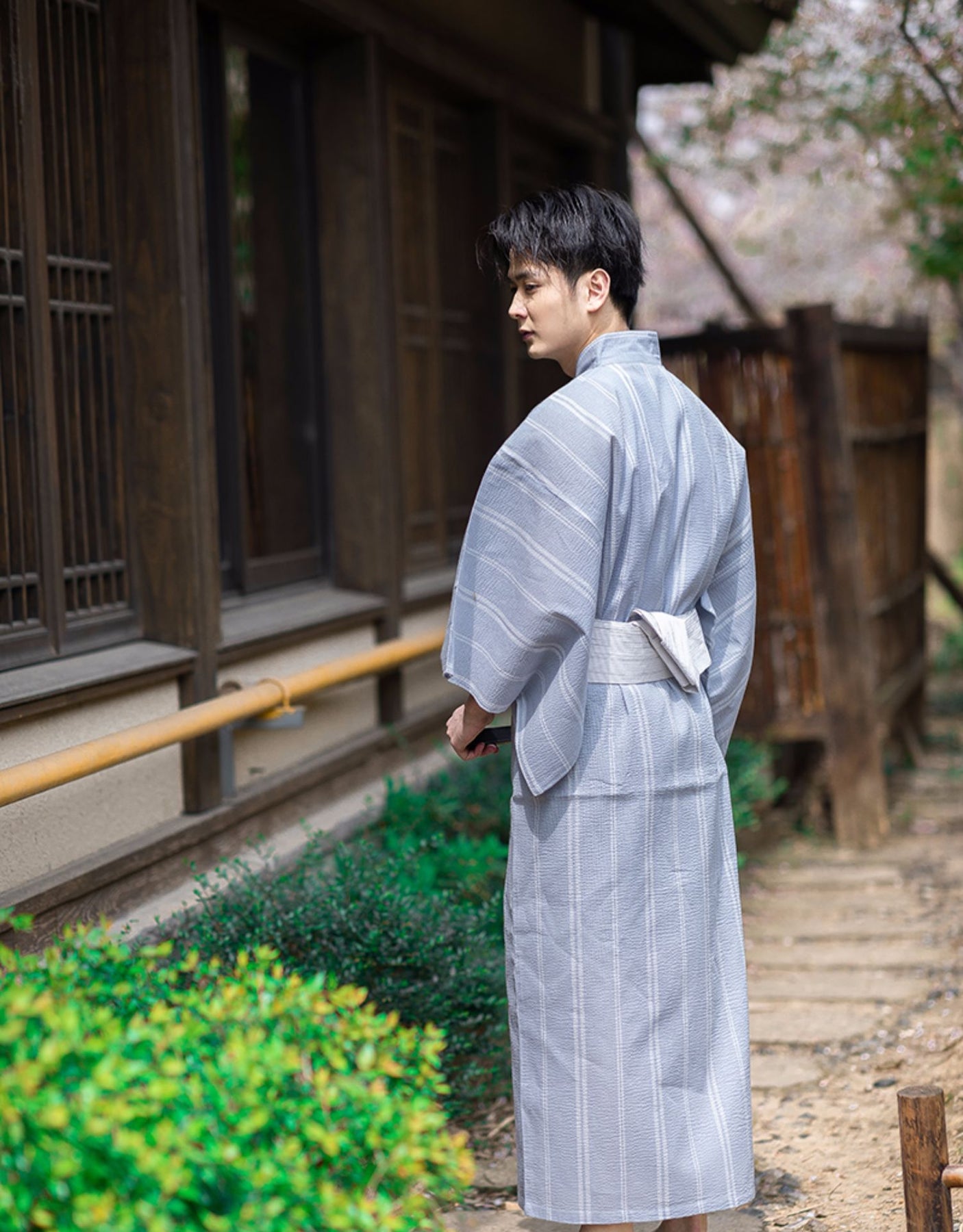 Men Light Gray Yukata Kimono Robe - Main Image