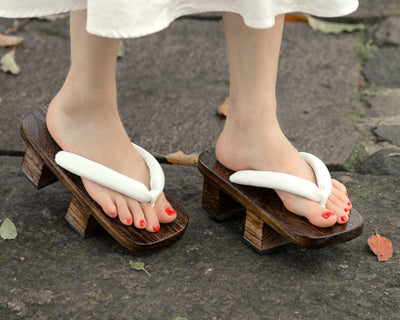 Kimono Wooden Sandals 【Basic White】